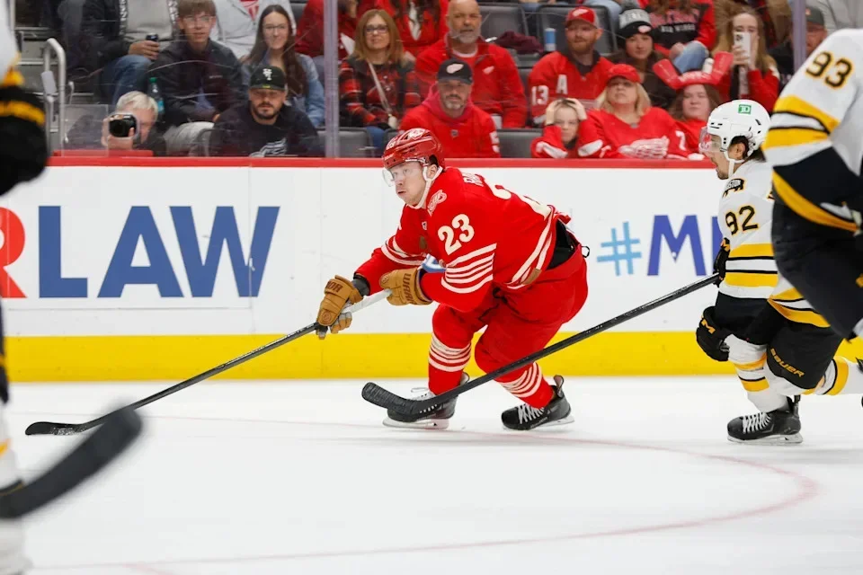 Sweden Gives Raymond The Spring Hockey Red Wings Can’t